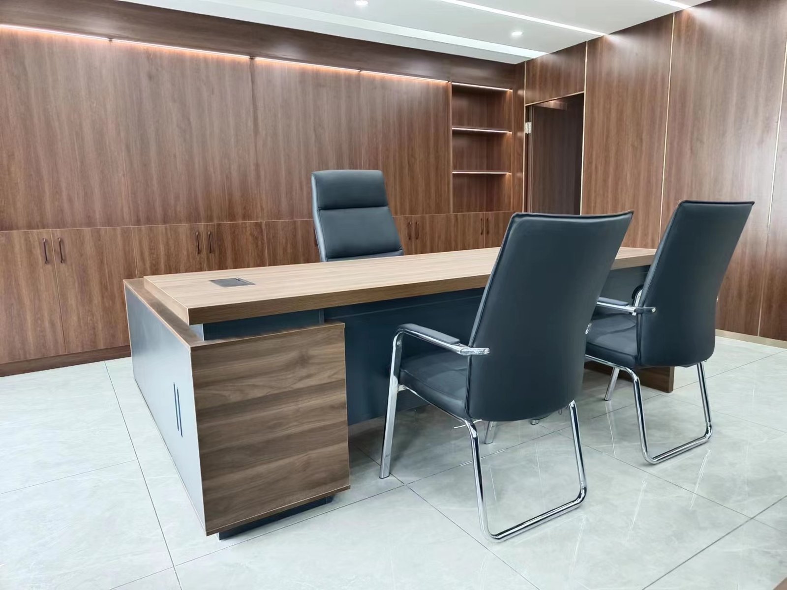 BOC International Office Project image 10