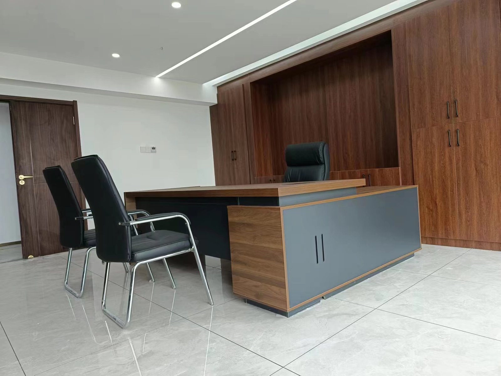 BOC International Office Project image 11